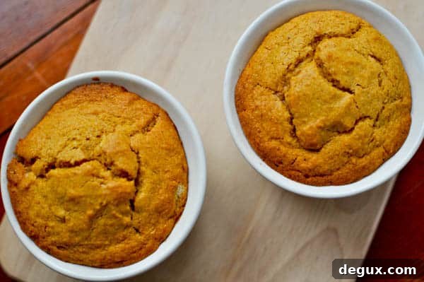 Individual pumpkin breakfast cake