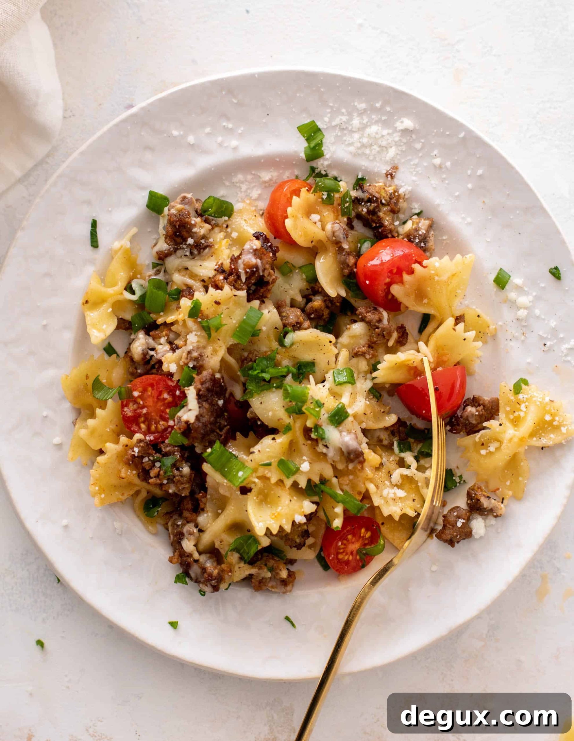 Sheet Pan Cheeseburger Pasta Bake: Quick One-Pan Dinner 11 sheet pan cheeseburger pasta