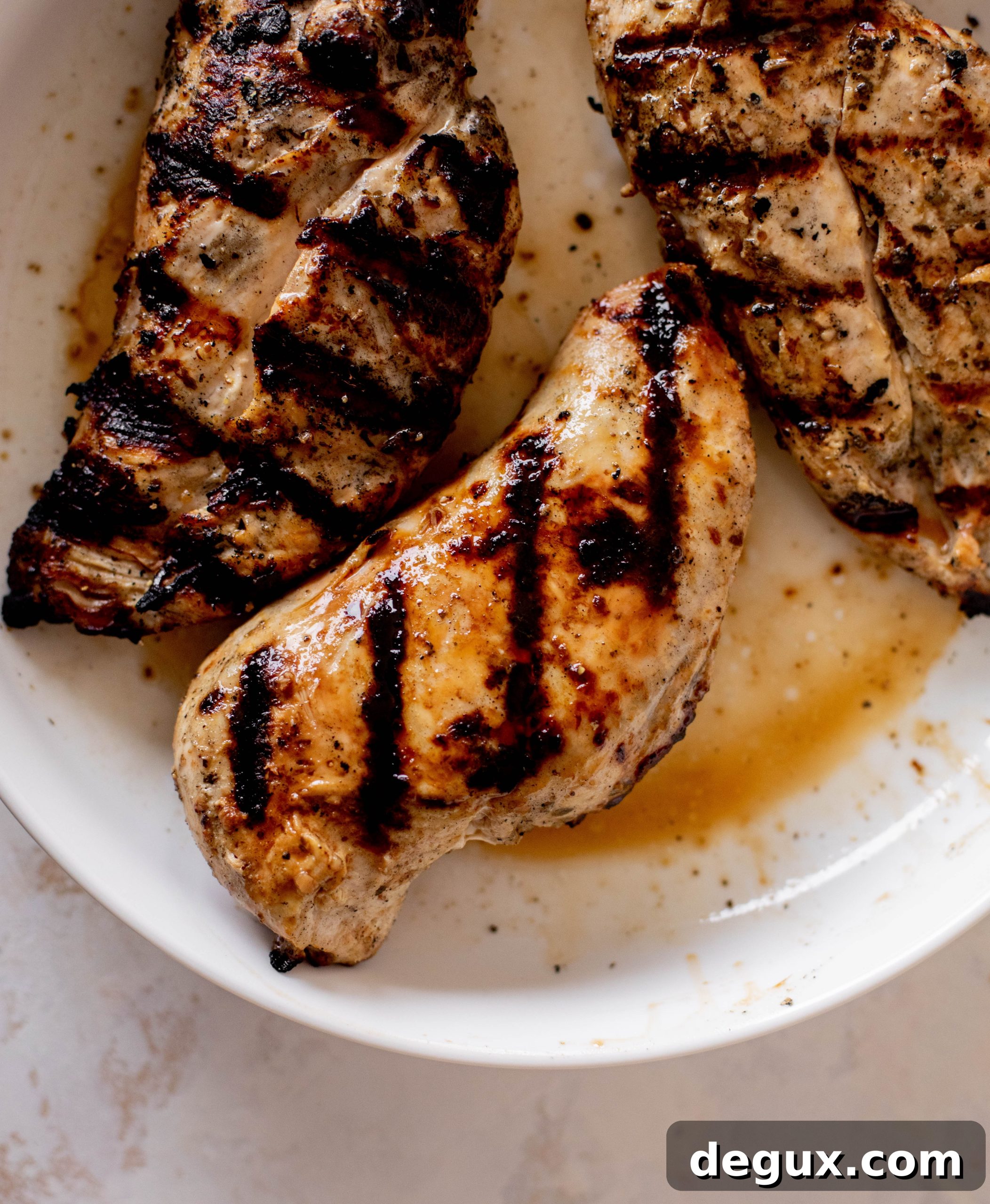 grilled chicken caprese lunch bowl