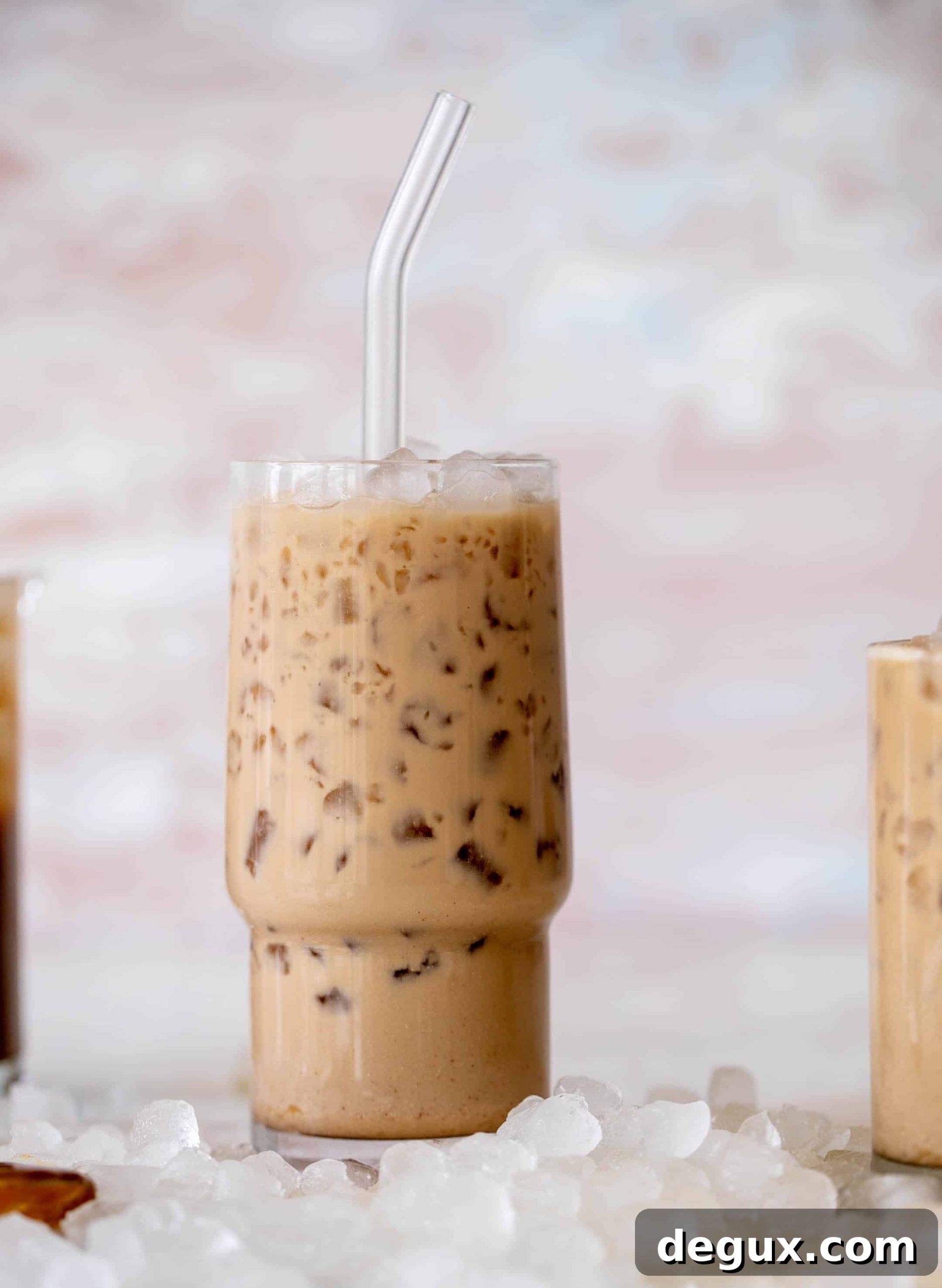 Peanut Butter Iced Latte Recipe: Creamy Cold Coffee Drink 11 peanut butter iced lattes