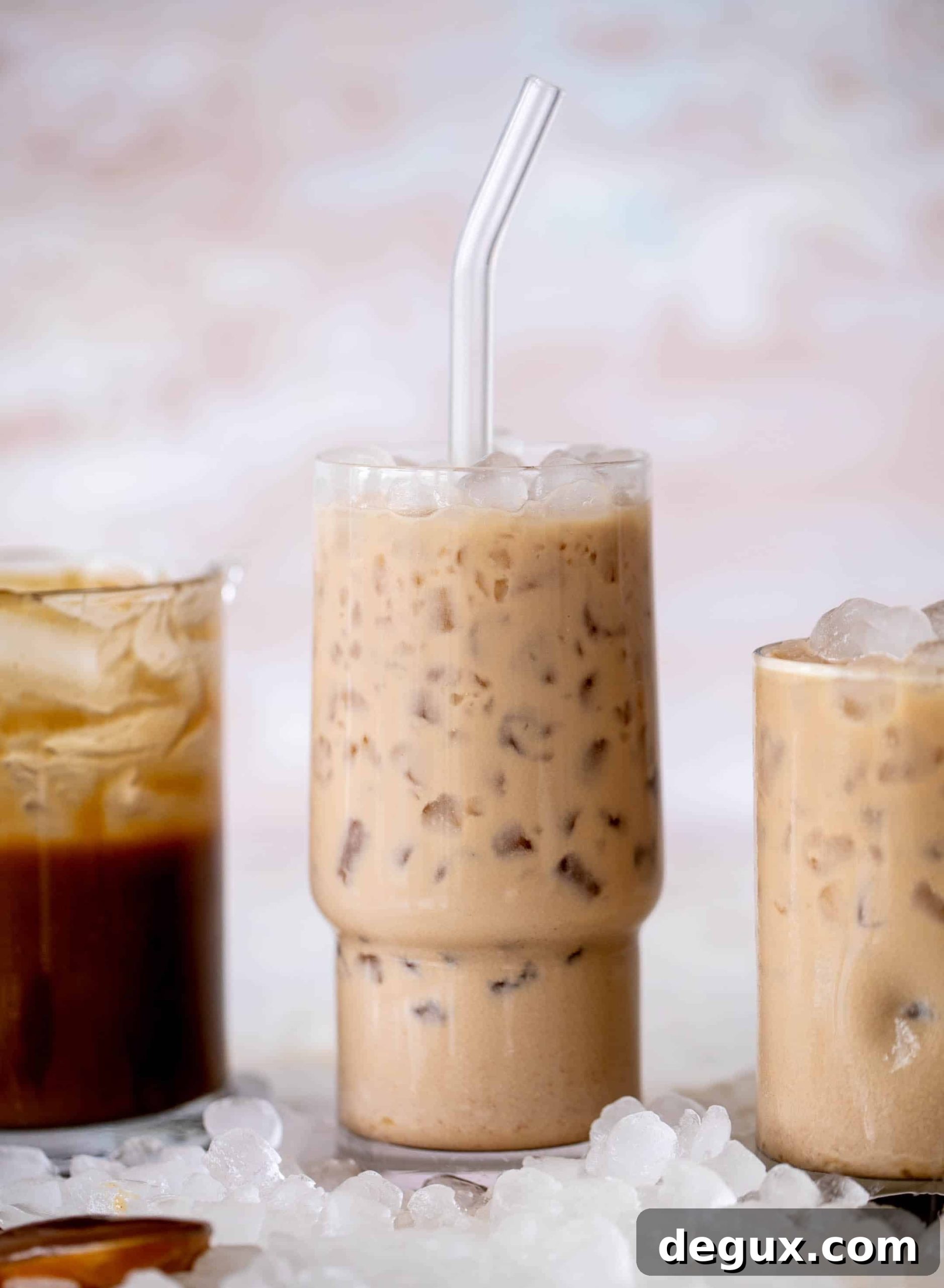 Peanut Butter Iced Latte Recipe: Creamy Cold Coffee Drink 8 peanut butter iced lattes