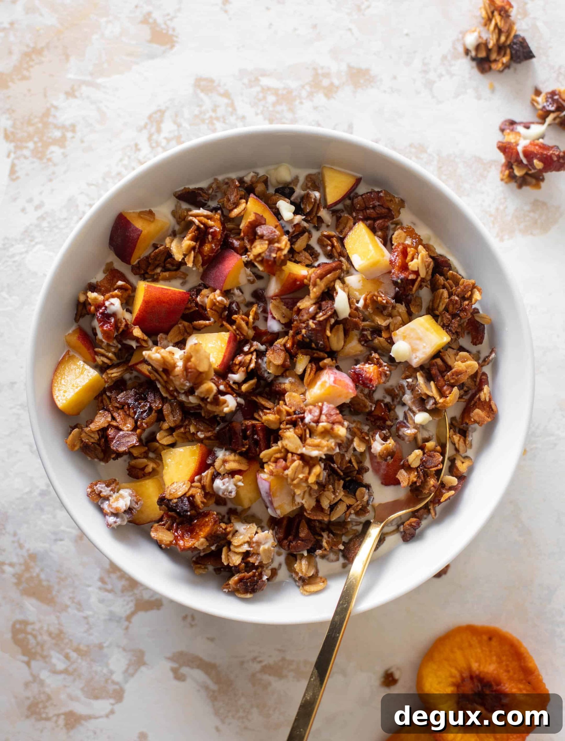 peach cobbler granola