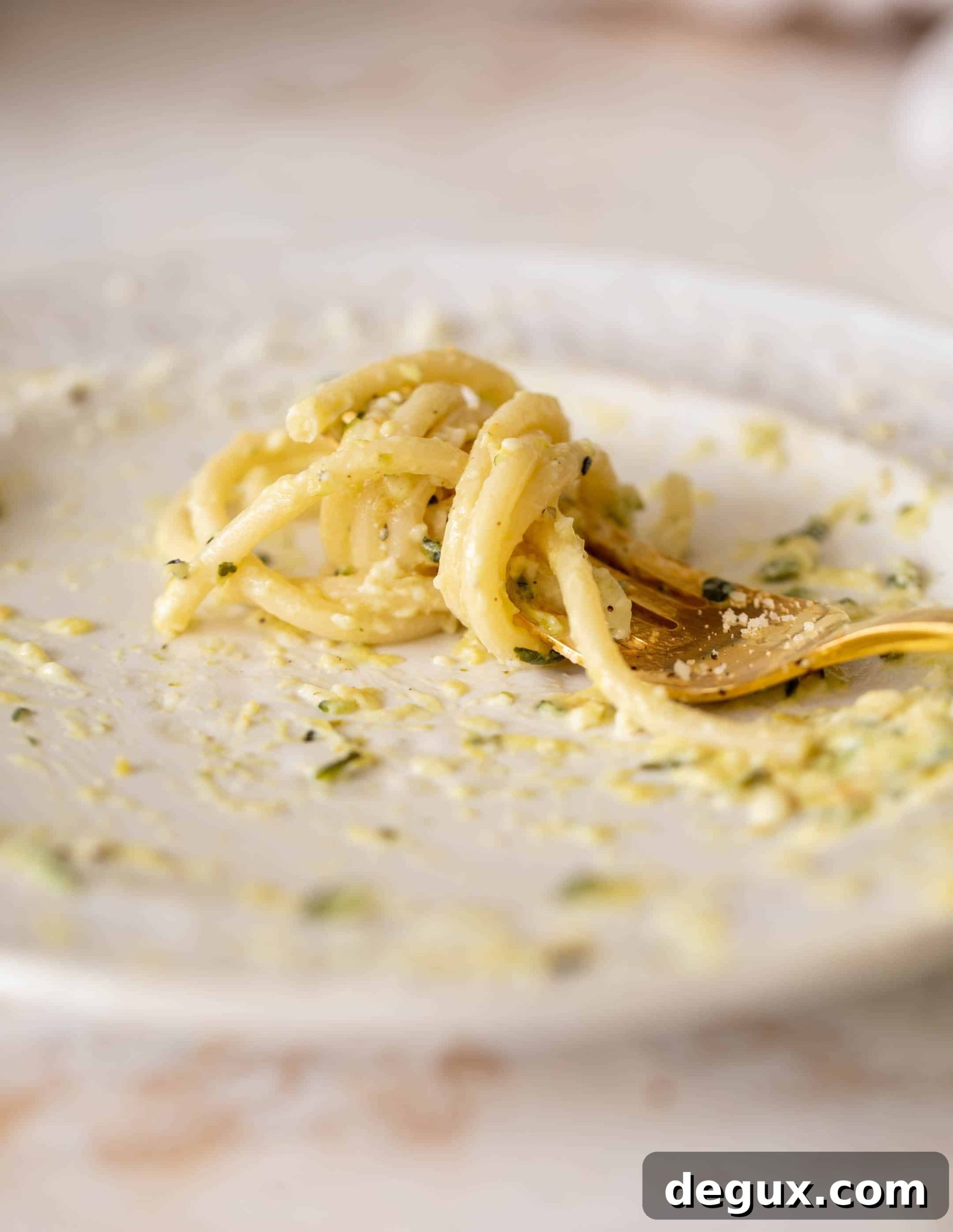 Creamy Lemon Zucchini Bucatini Recipe: Tangy Summer Pasta 10 lemon zucchini pasta
