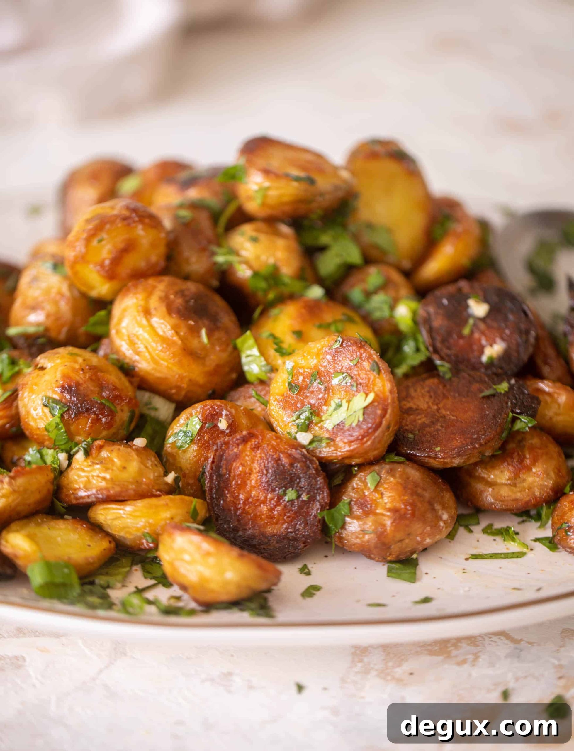 Herby Garlic-Crisped Potatoes with Mixed Fresh Herbs 2 best crispy roasted potatoes with herbs