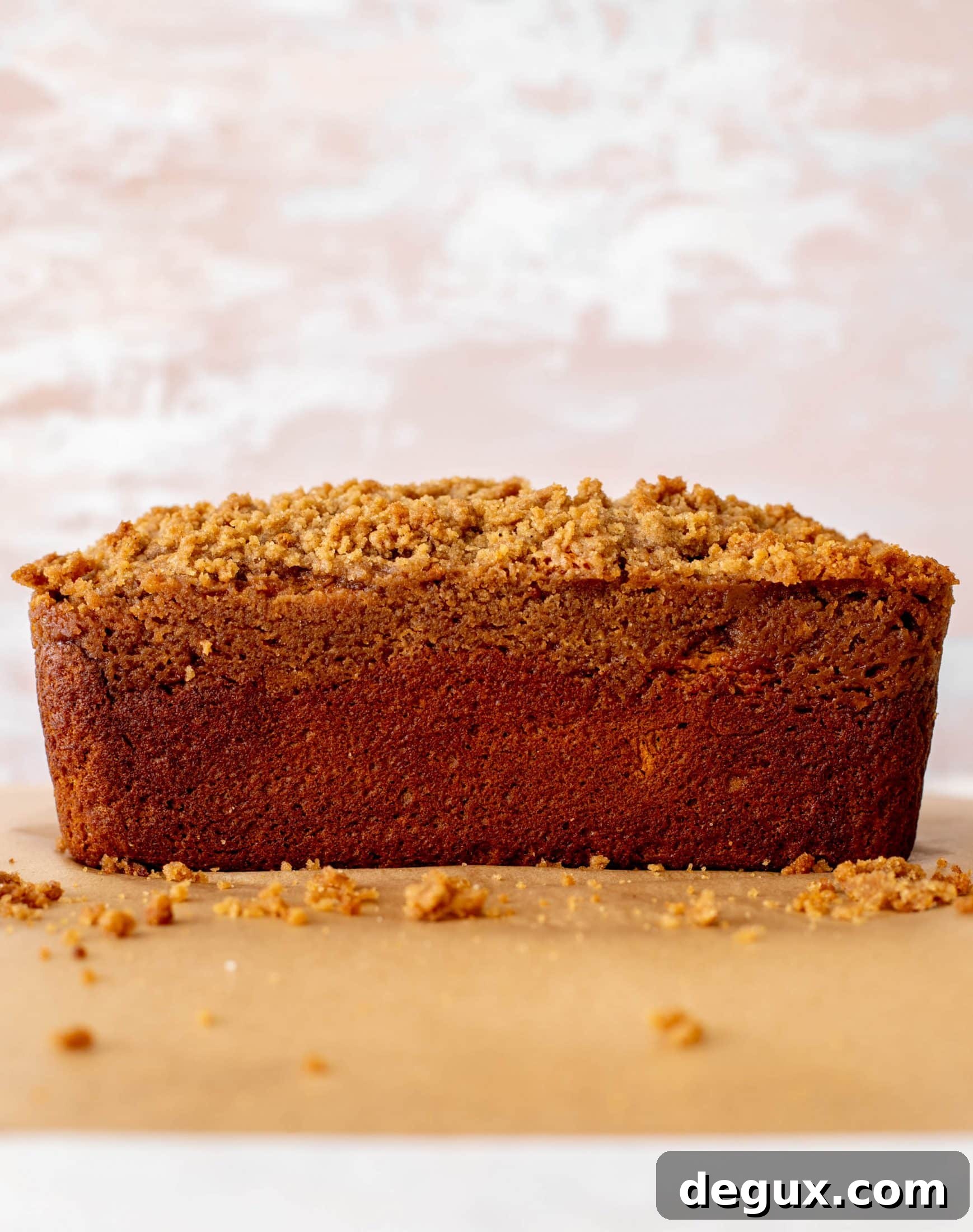 pumpkin bread with chai crumble