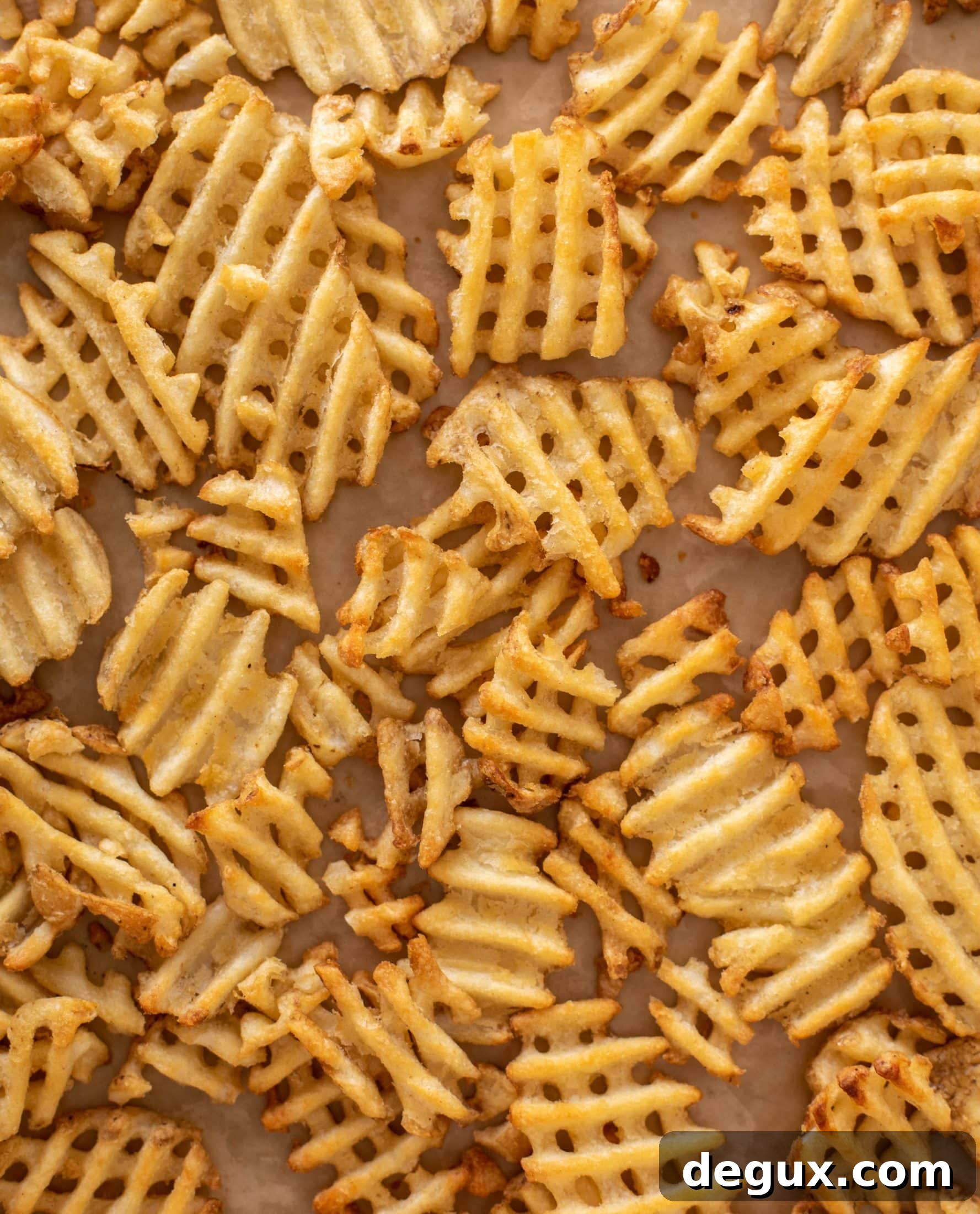Cheesy Pizza Fries Recipe: Crispy, Melty Snack for Game Night 3 pizza fries