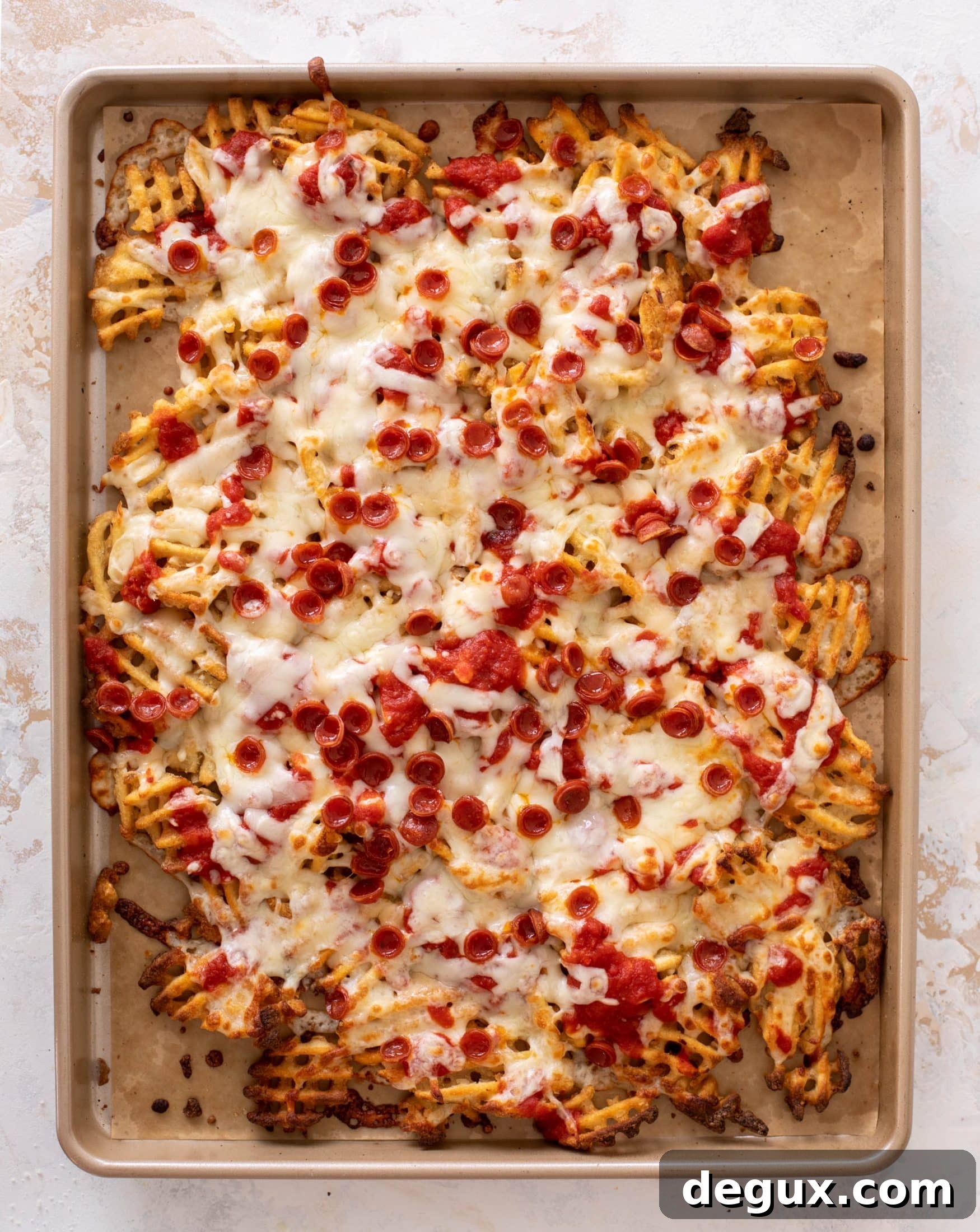 Cheesy Pizza Fries Recipe: Crispy, Melty Snack for Game Night 5 pizza fries