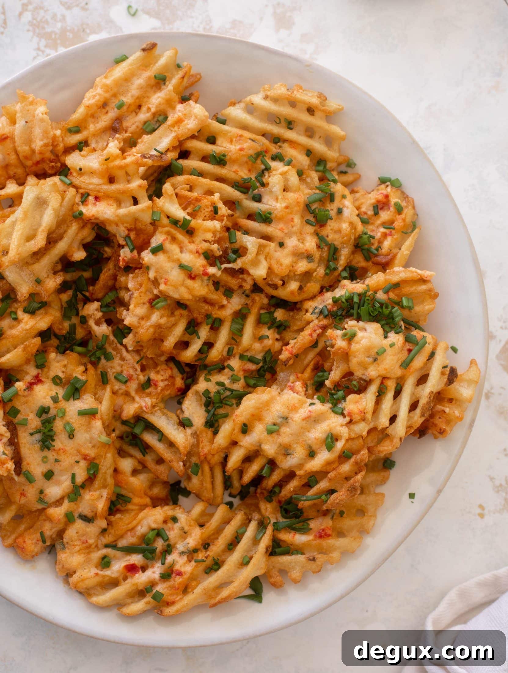 Crispy Pimento Cheese Fries with Spicy Aioli Dip 9 pimento cheese fries