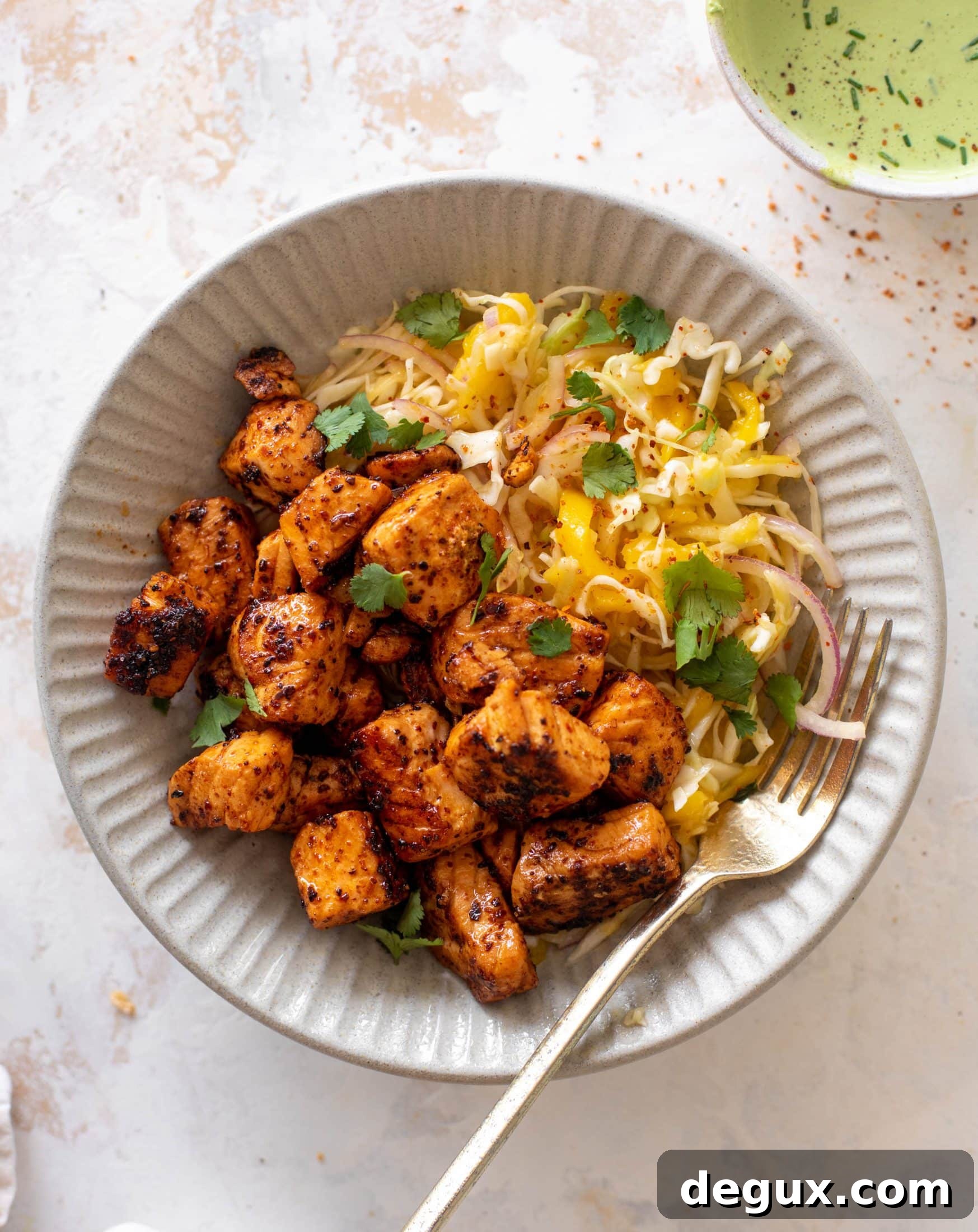Chili-Lime Salmon Bites with Tangy Mango Slaw 6 chili lime salmon bites with mango slaw