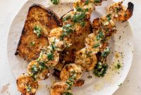 Grilled Garlic Butter Shrimp with Crispy Bread