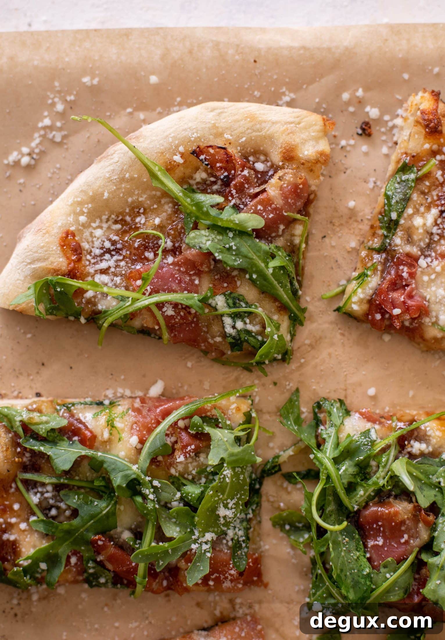 fig jam prosciutto pizza